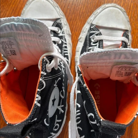 CONVERSE NOT A CHUCK high top sneaker. Size 4. - Picture 8 of 9